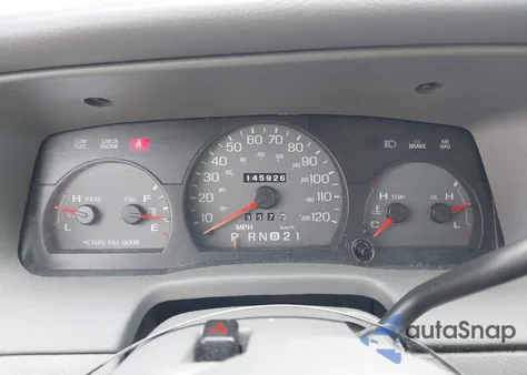 1999 Mercury Grand Marquis Gs z USA, uszkodzony, nr VIN 2MEFM74W4XX659442